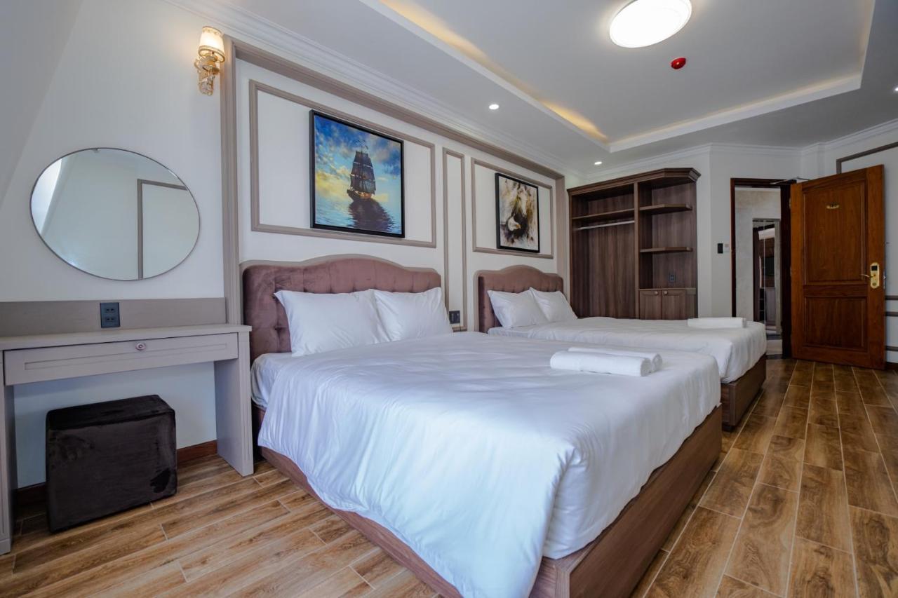 Win Hotel