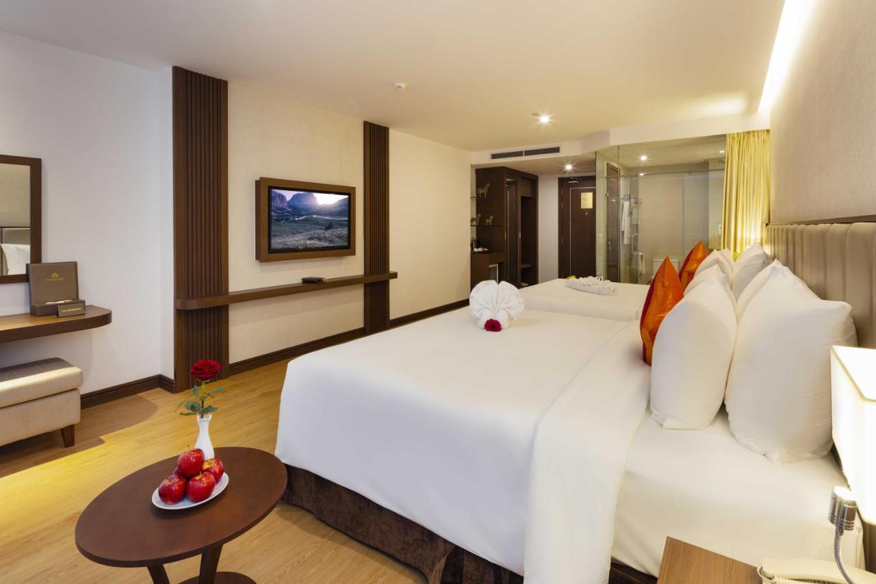 Hotel Regalia Gold Nha Trang