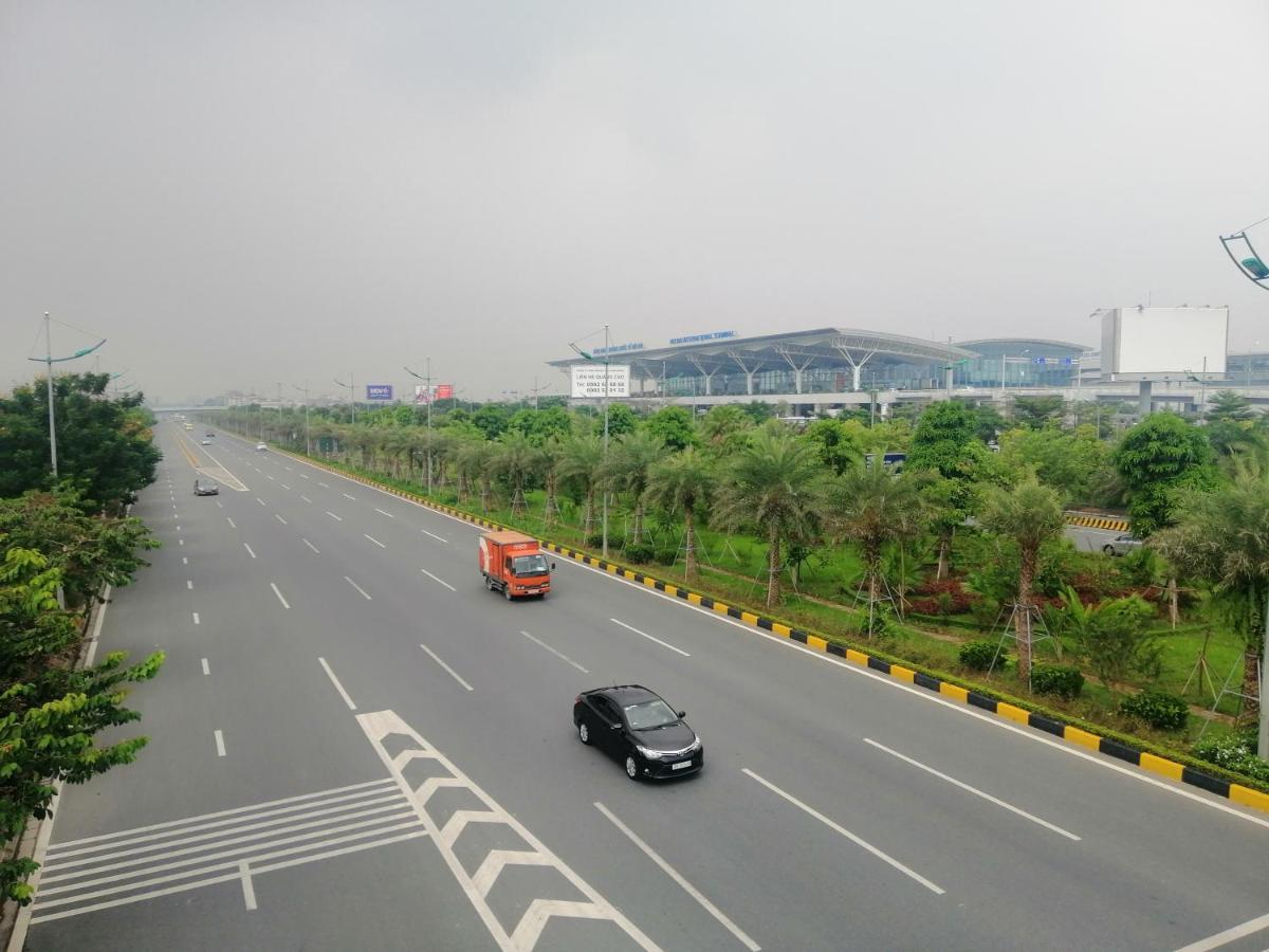 Roma Noi Bai Airport Hanoi