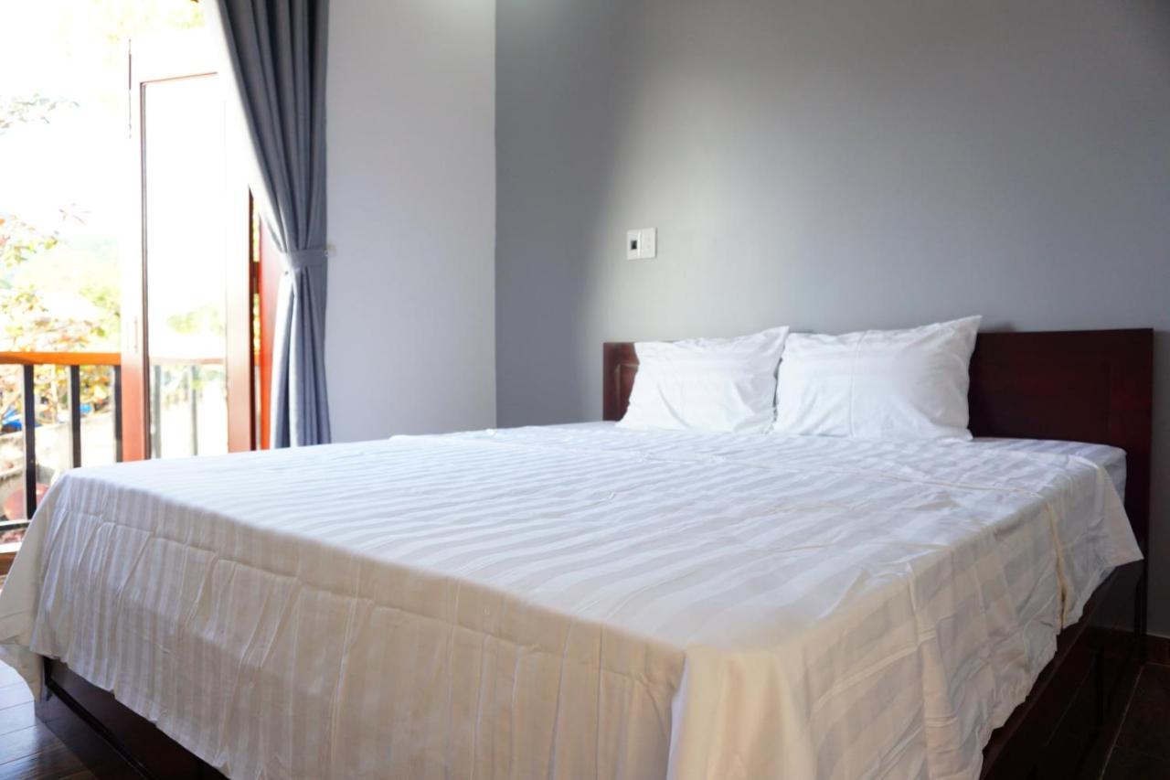 Monkey & Bar Bed & Breakfast Tan Hiep (Quang Nam)