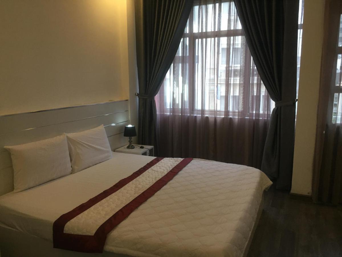 Hotel Th Airport