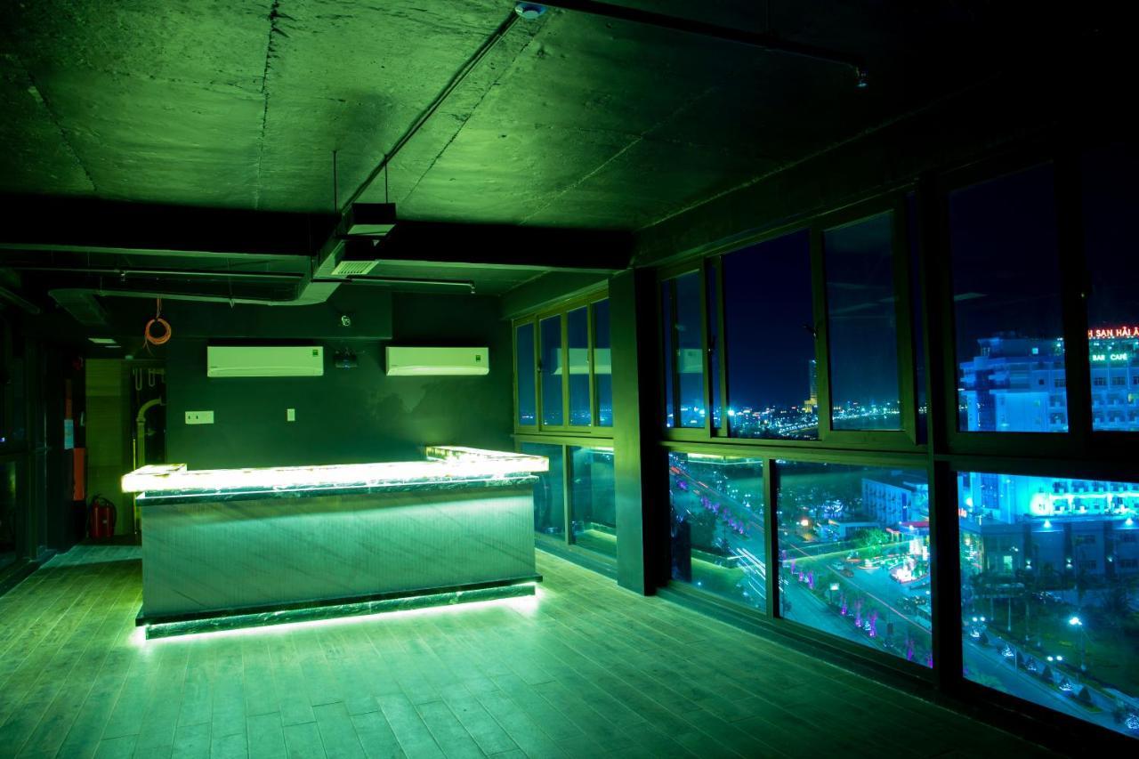 Money Fine - Khach San Vang Hotel