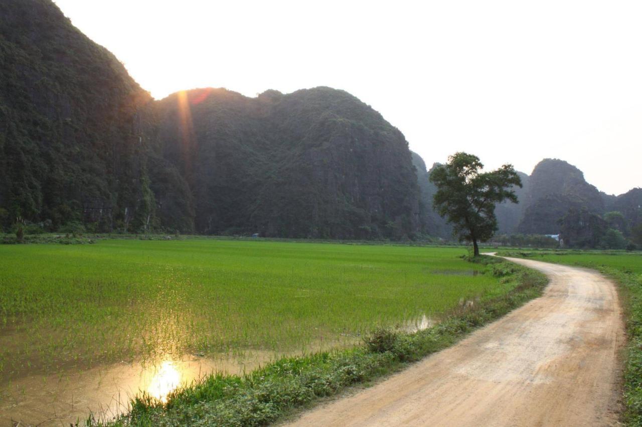 Tam Coc Marina Resort *