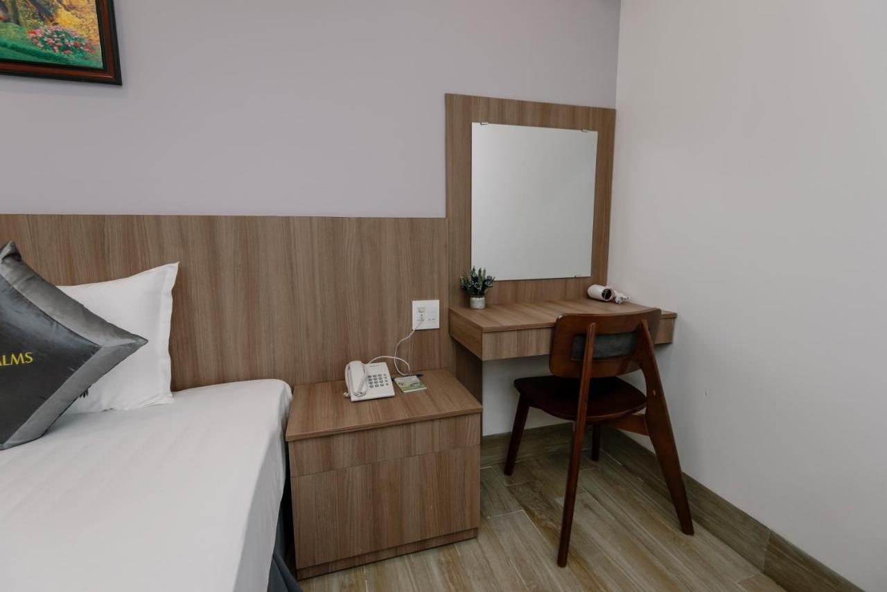 Royal Palms 2* Tuy Hoa