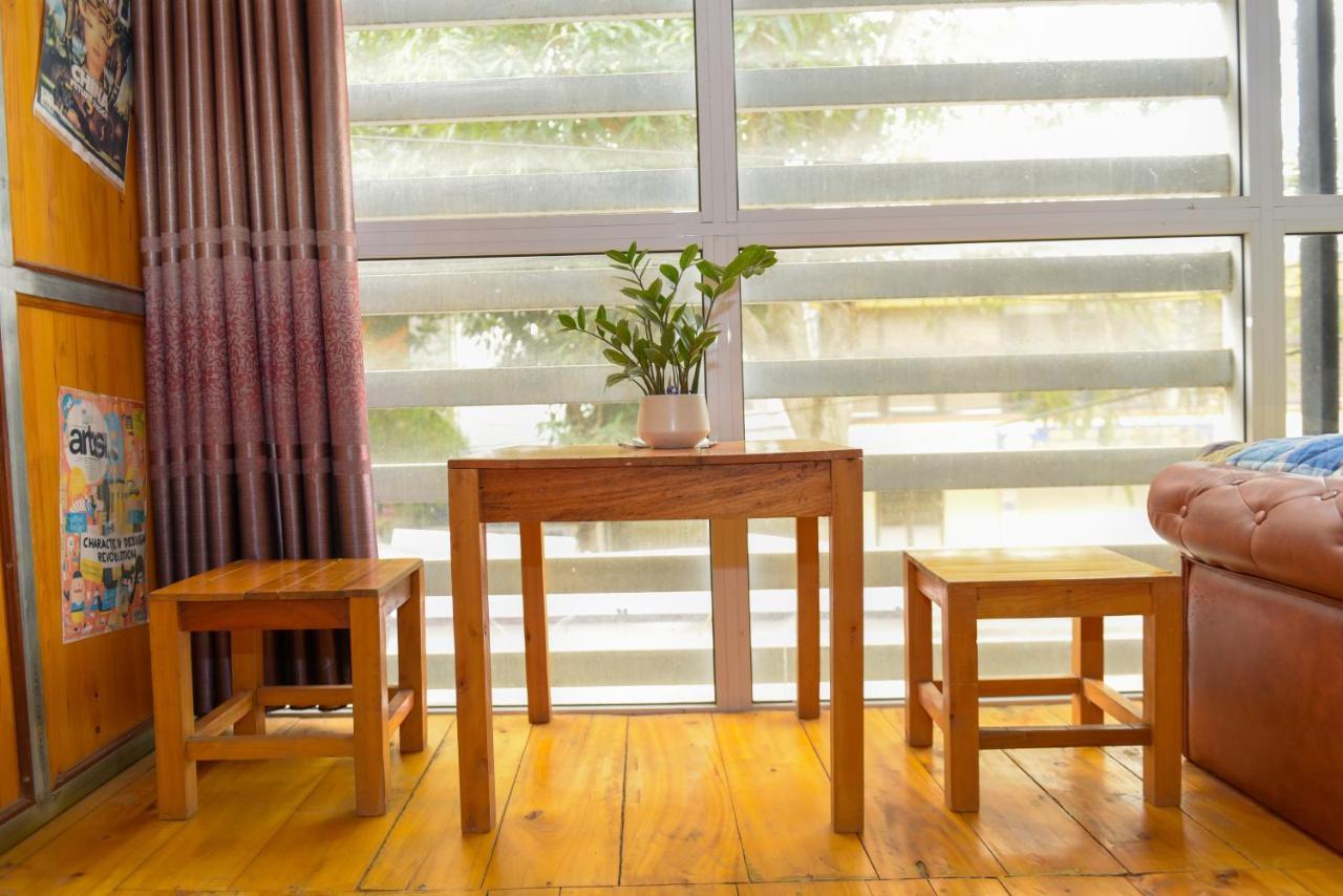 Kiki's House And Motorbike For Rent Hostel