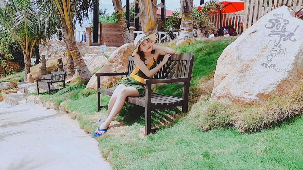 Tom Hum Palace Cam Ranh