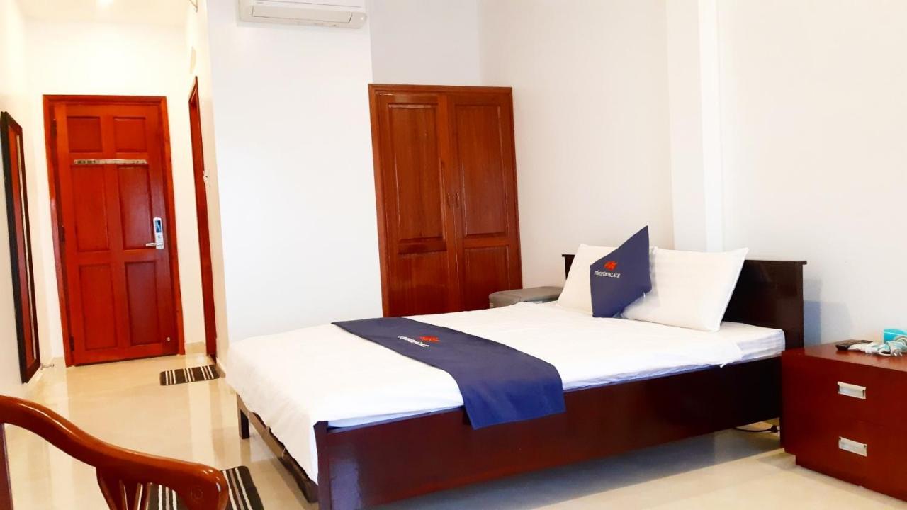 Tom Hum Palace Cam Ranh