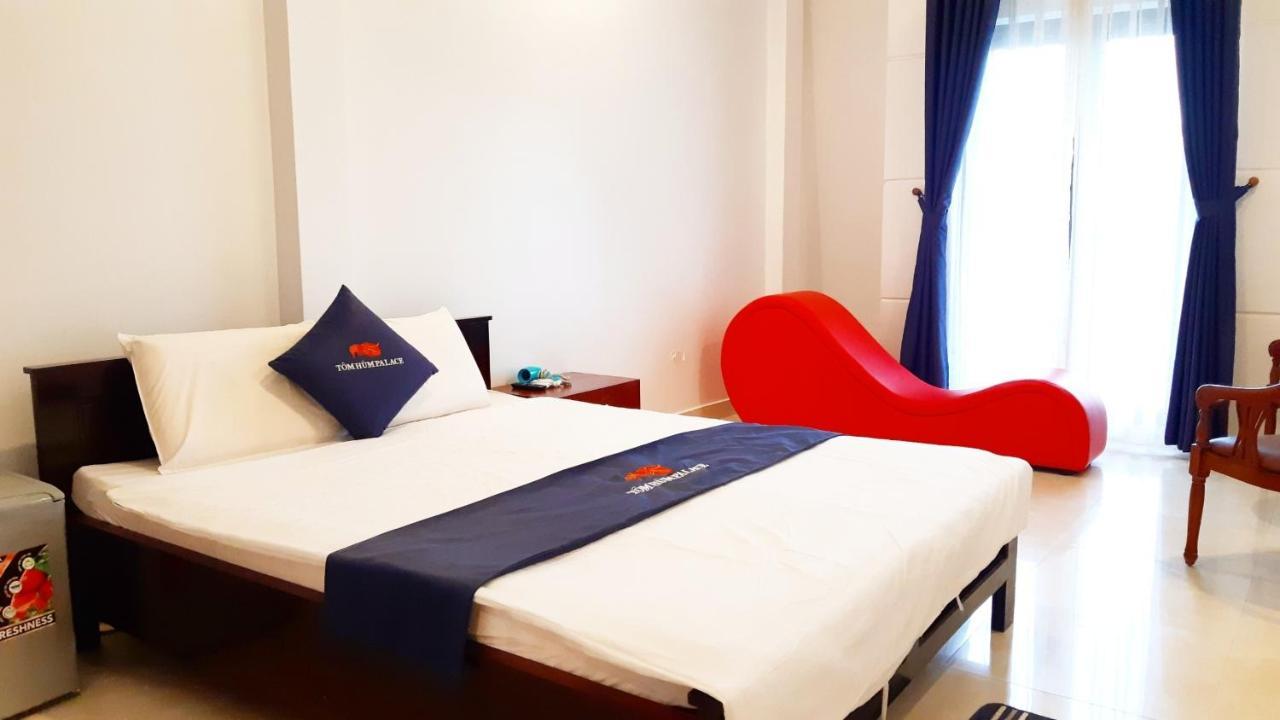 Tom Hum Palace 3*