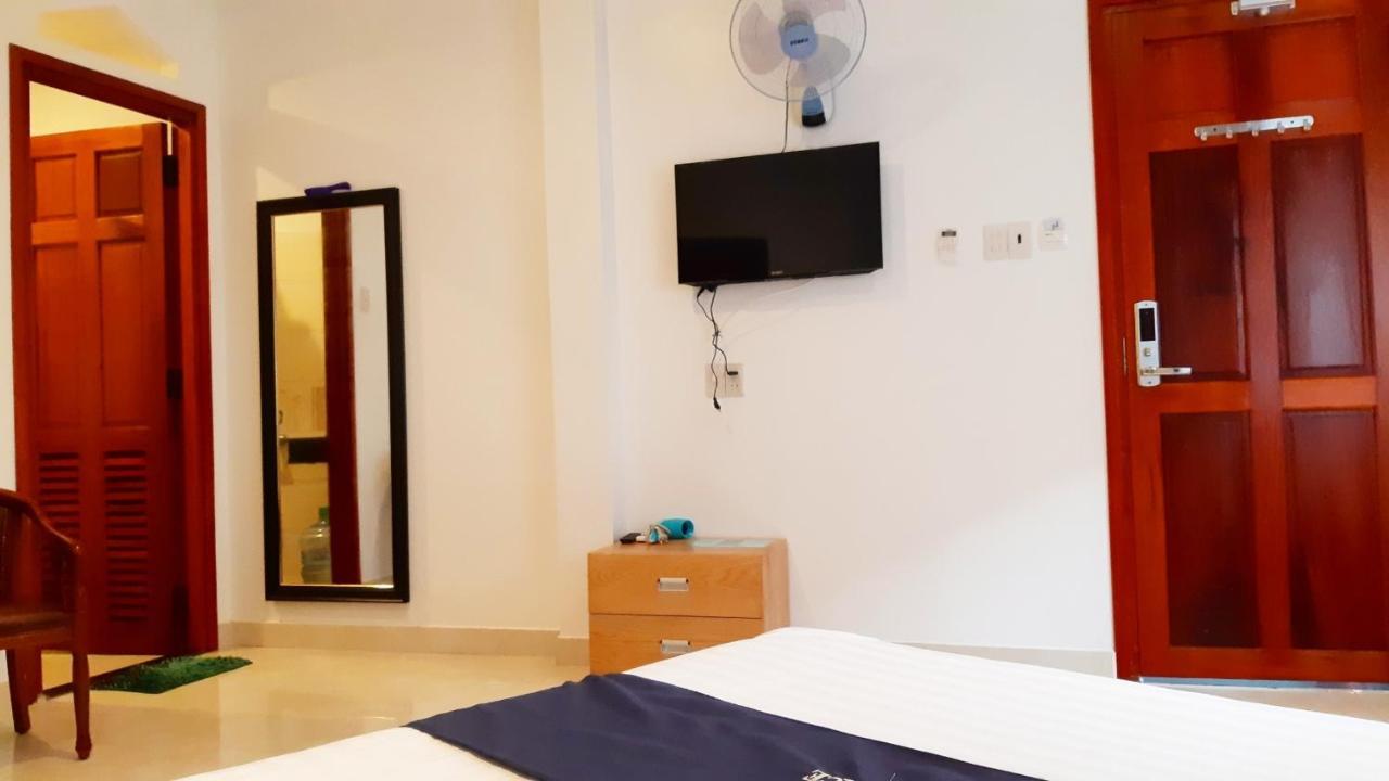 Tom Hum Palace Hotel 3*
