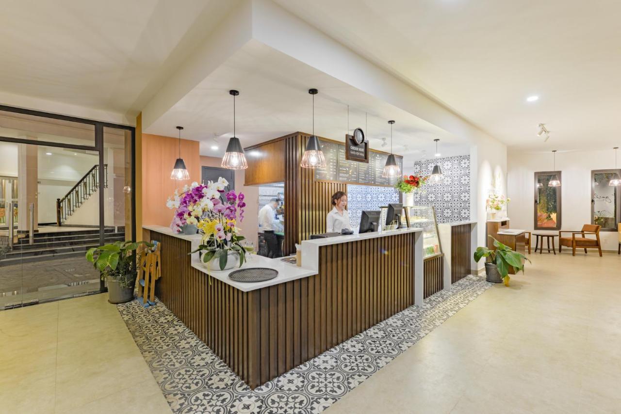 Resort Riverside 4*