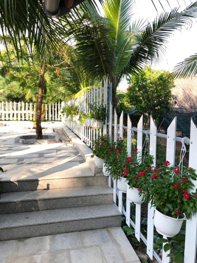 Resort Oceanward &