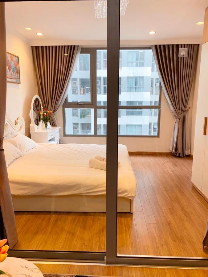Căn hộ Bom Homes- Vinhomes Times City- Service *