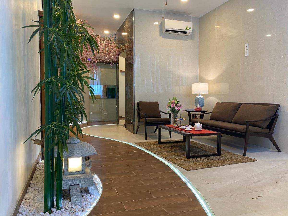 Pham Sakura Thuan An
