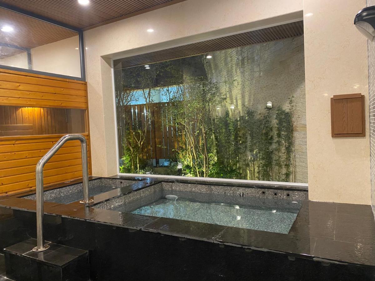 Hotel Pham Sakura 2*