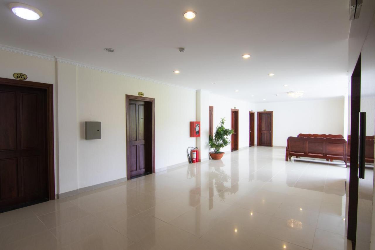 Minh Dam Hotel 3*