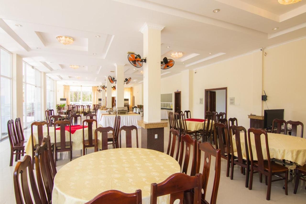 Minh Dam Hotel 3*