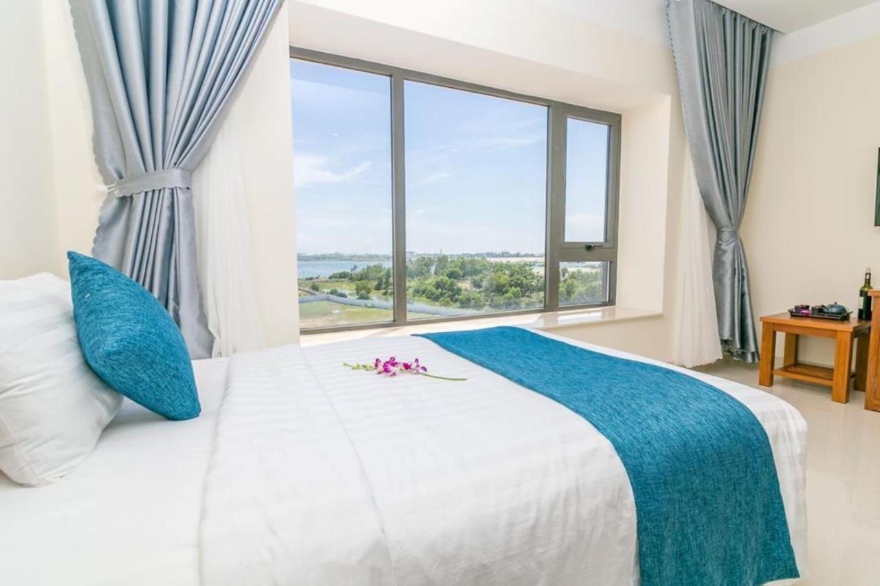 Navy Hotel 4*