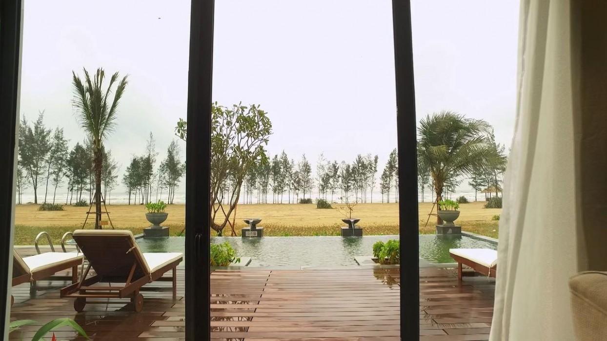 Dưỡng Bãi Biển Melia Vinpearl Cửa Sót * Hà Tĩnh