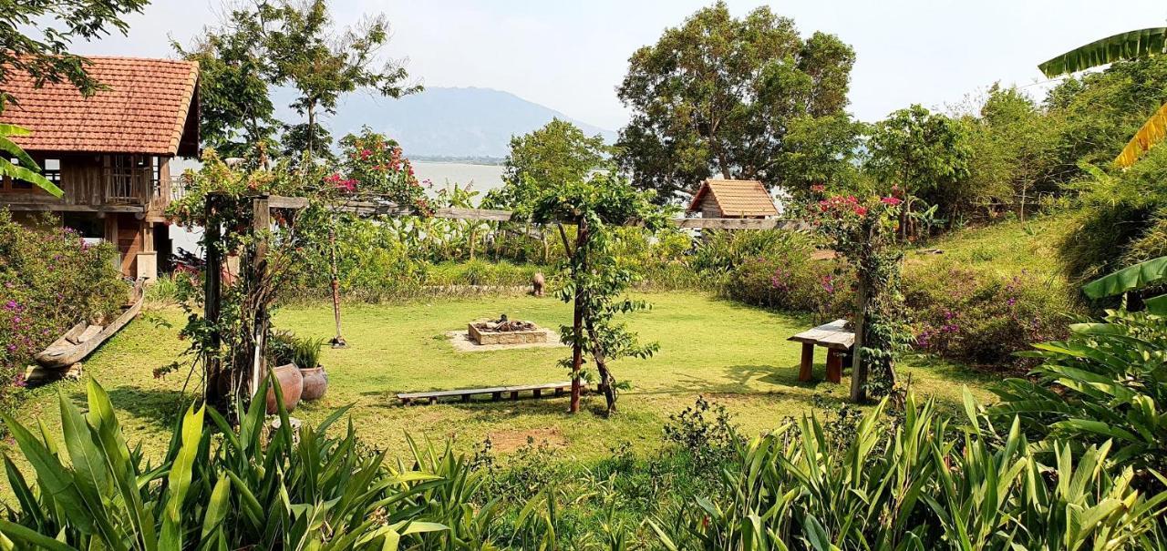 Lak Tented Camp 3*