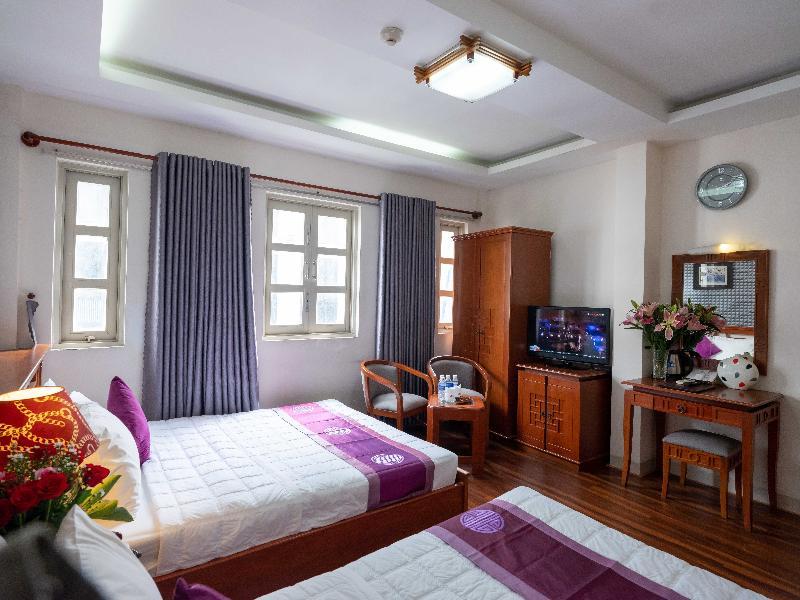 Khách sạn Hồng Hạc