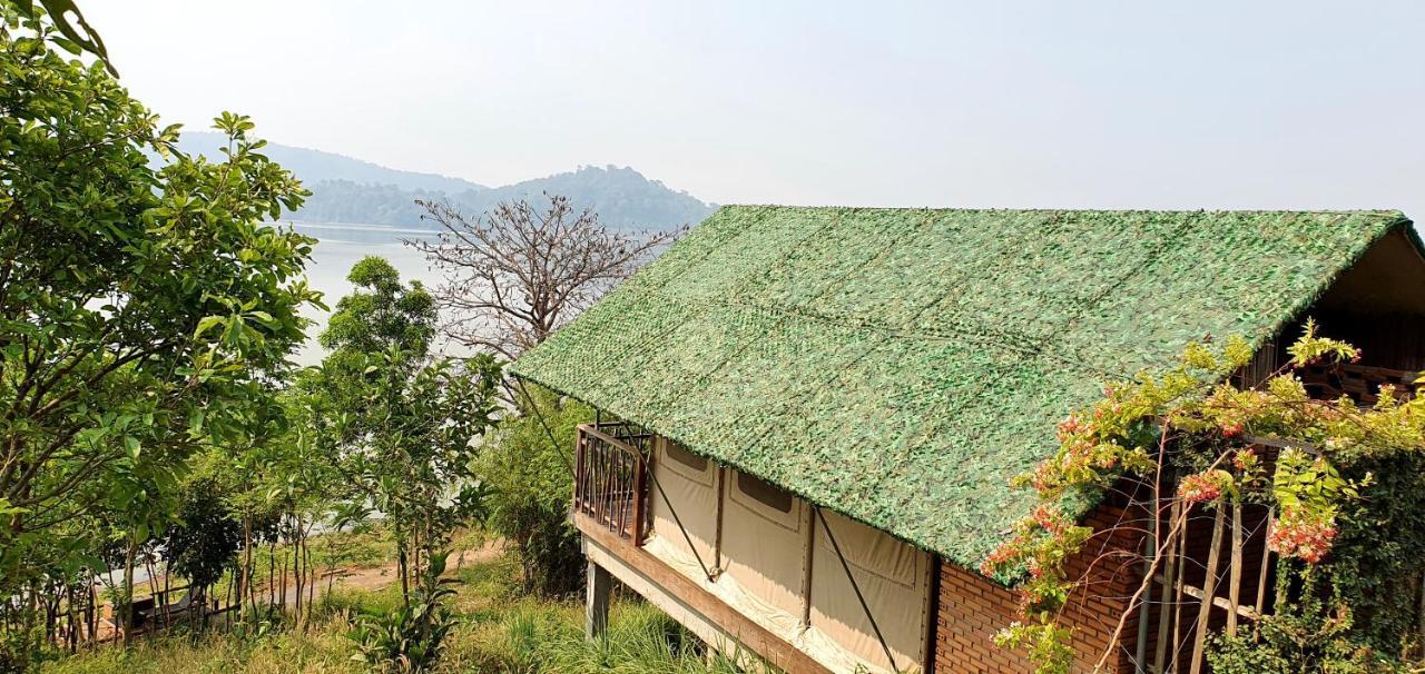 Lak Tented Camp 3*
