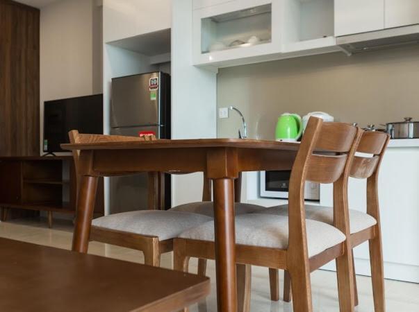 Apartment Bom Homes- Vinhomes D'capital- Service *