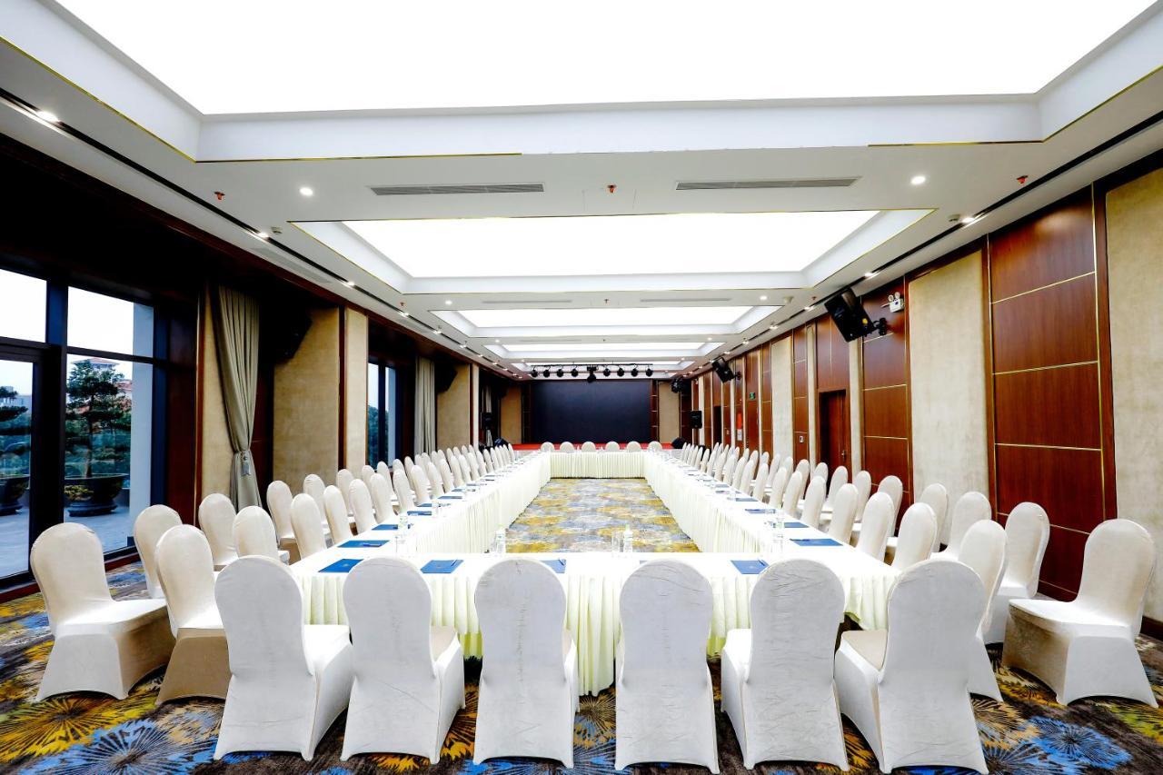 Hotel Grand Phoenix 5*