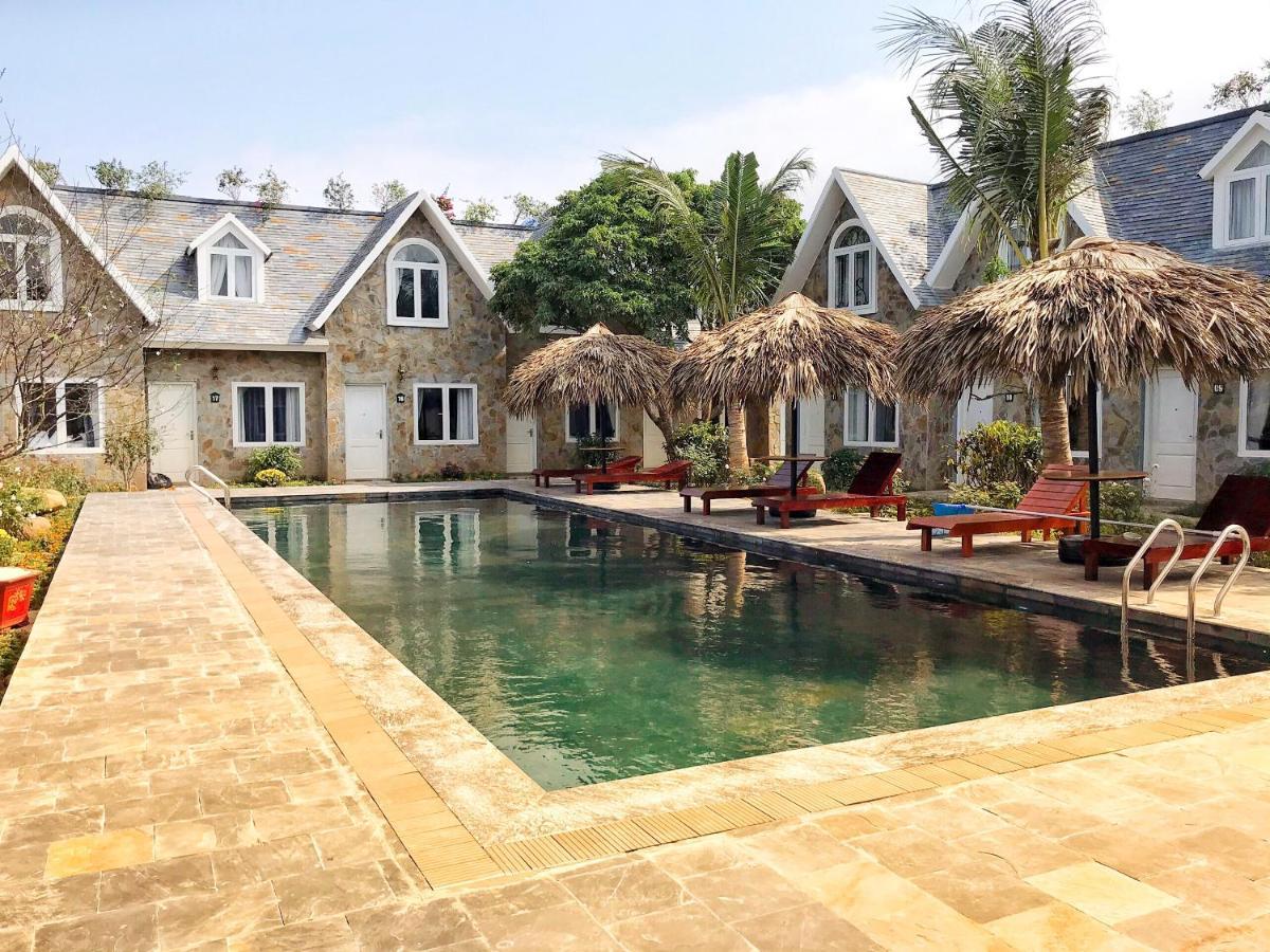 Resort Sona *
