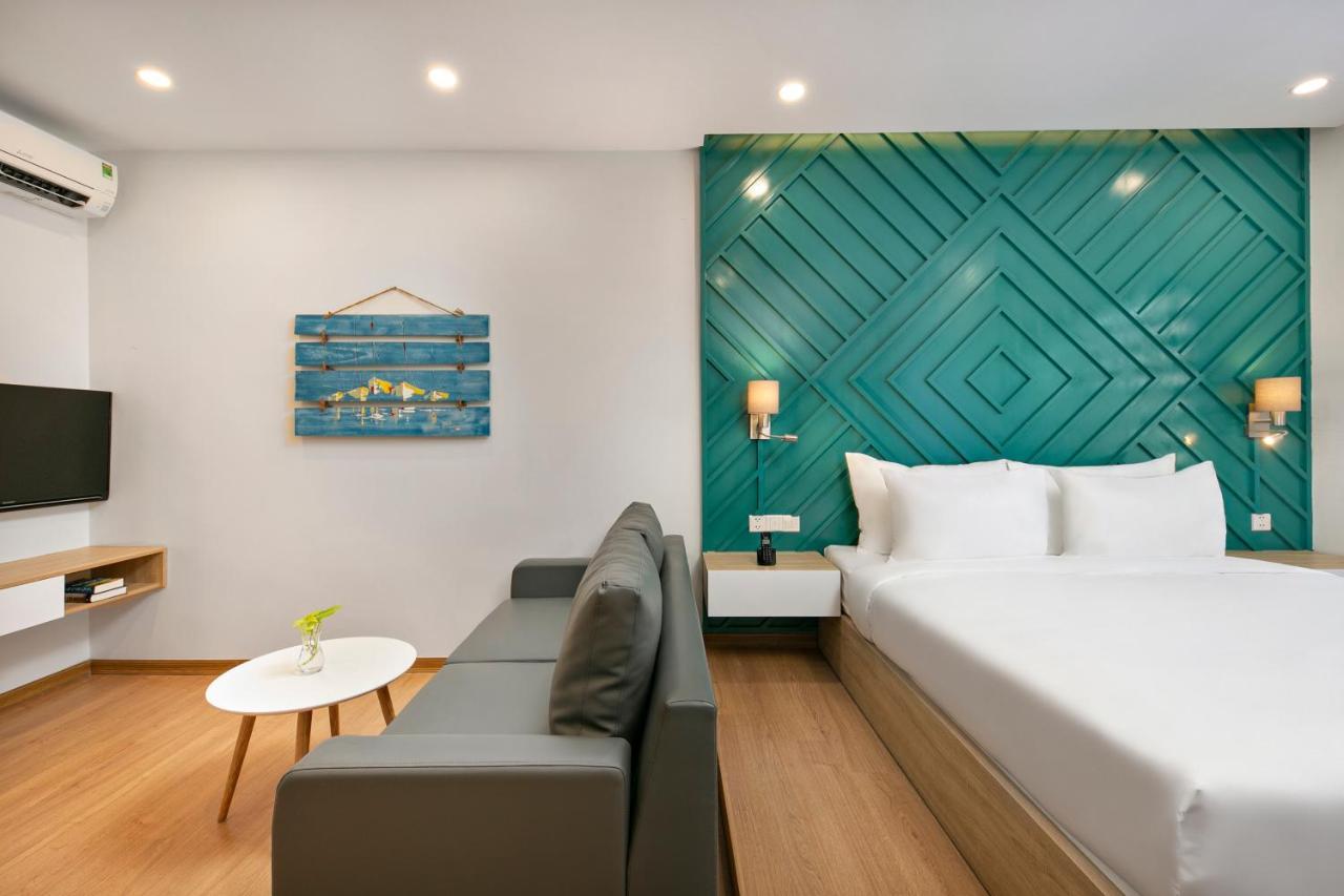 Dolphin And 3* Đà Nẵng