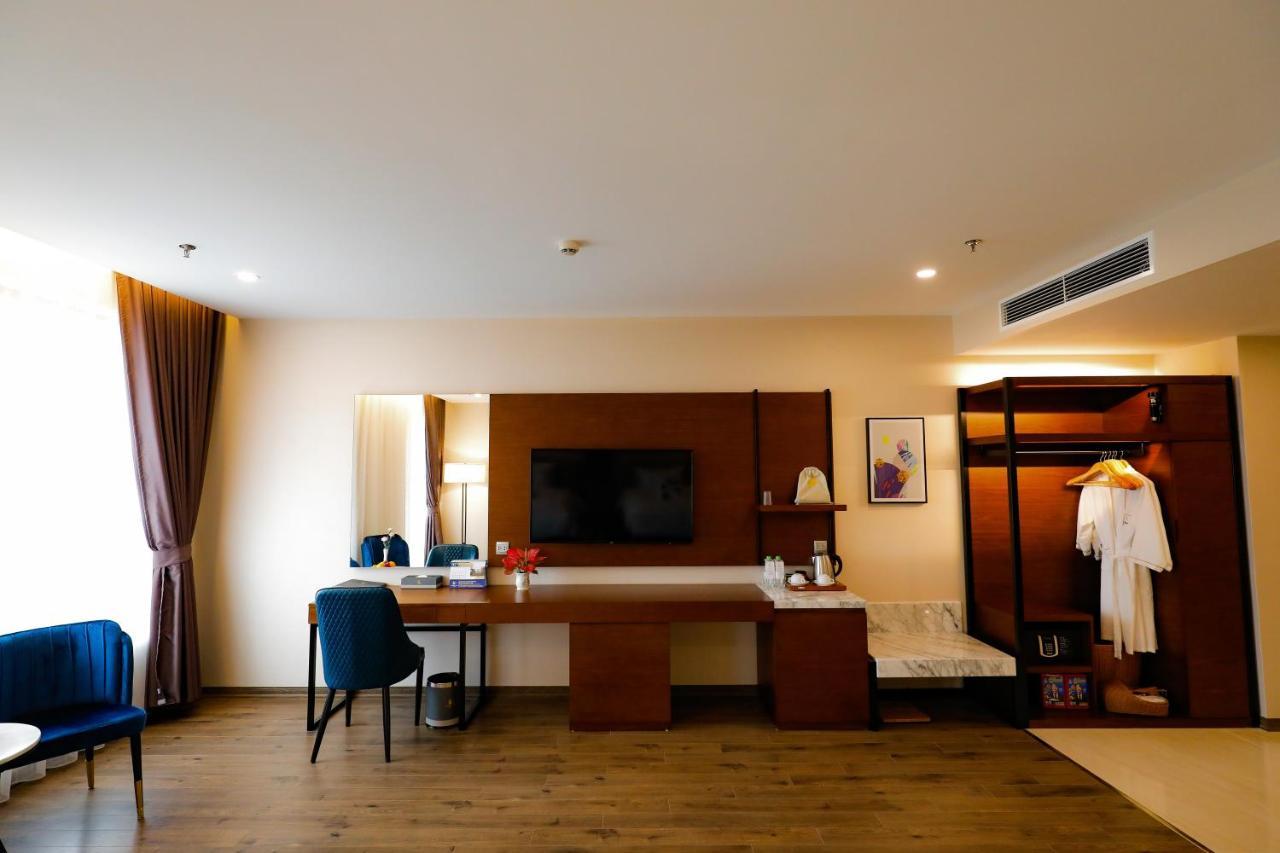 Hotel Grand Phoenix