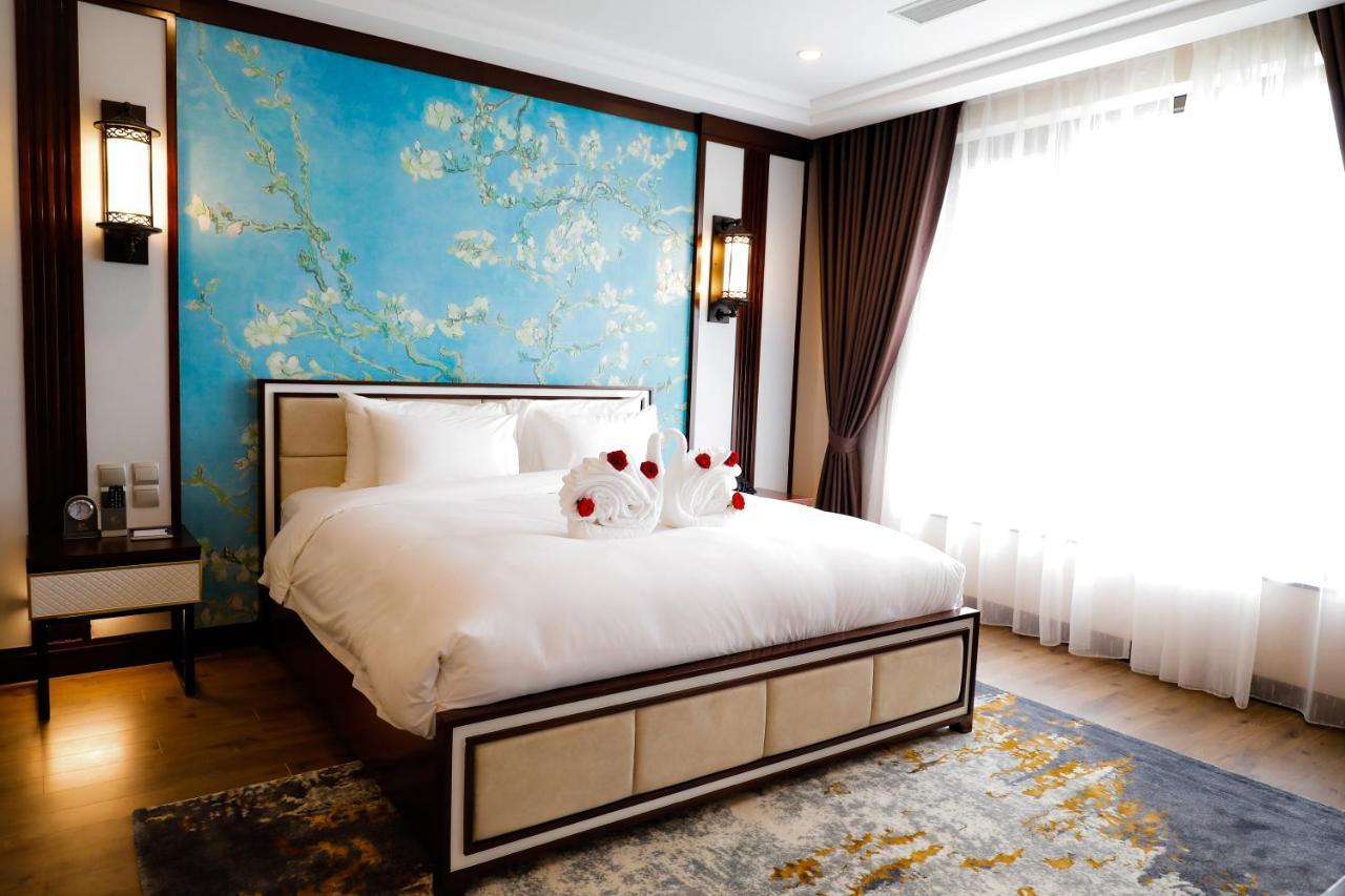 Grand Phoenix 5*
