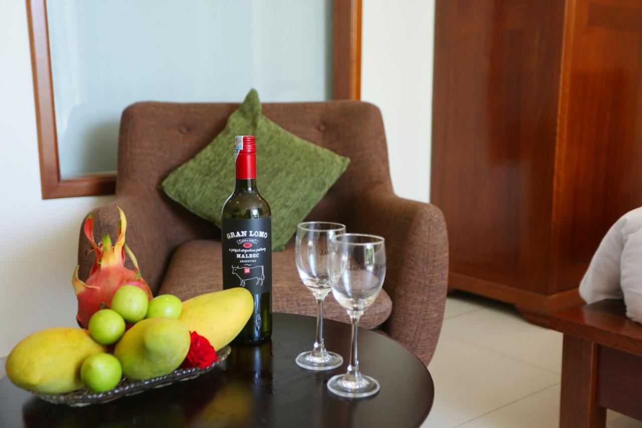 Son Tra & Hotel Da Nang