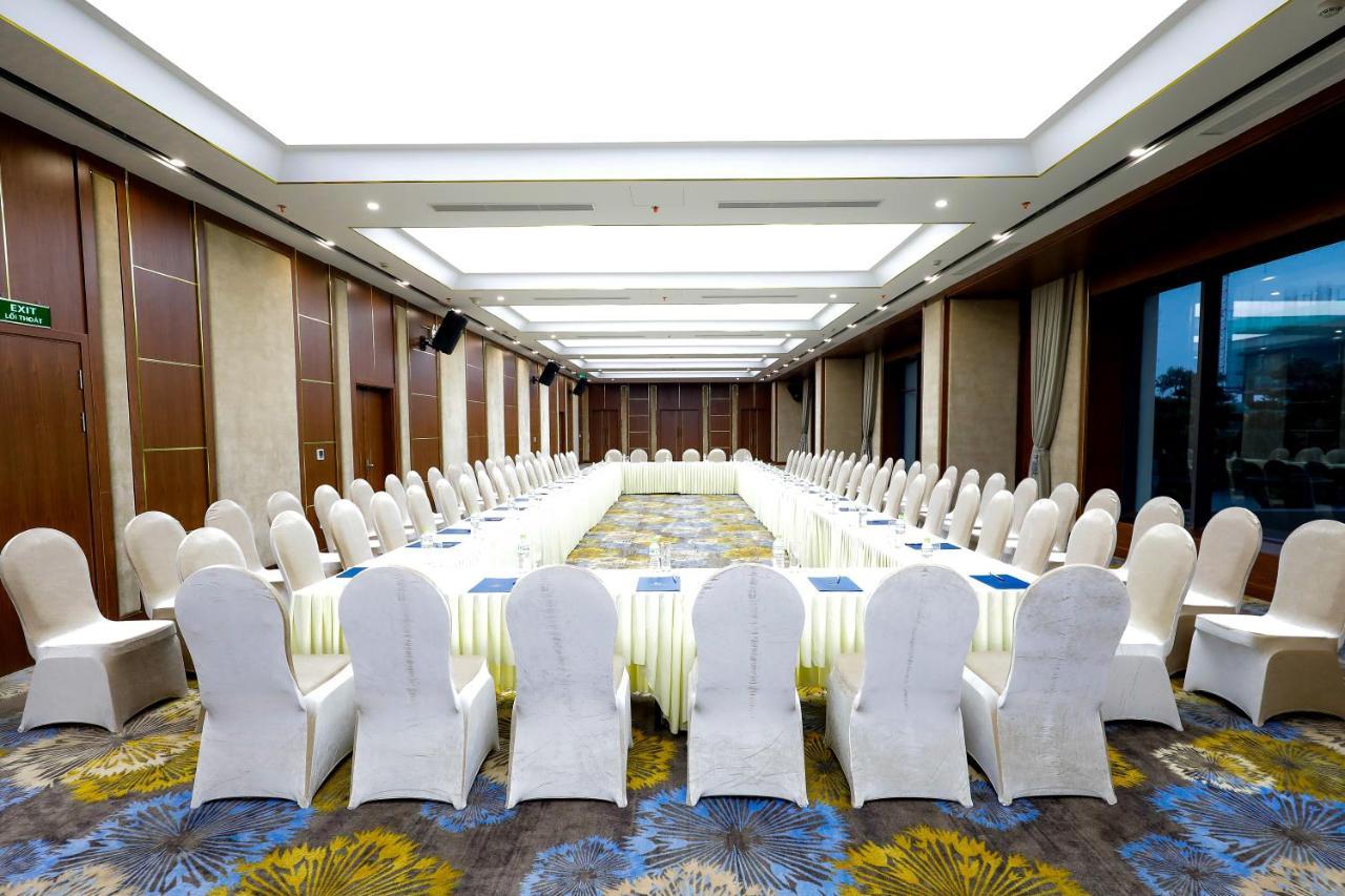 Hotel Grand Phoenix 5*
