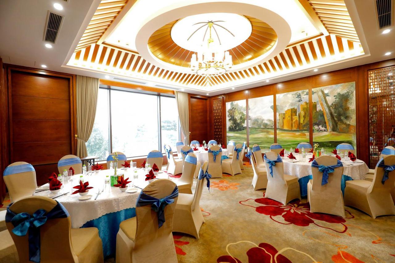 Hotel Grand Phoenix 5*