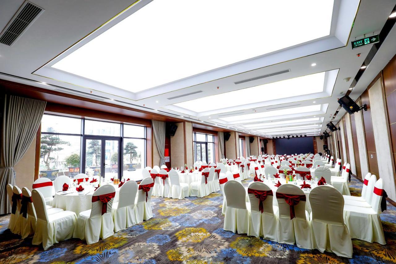 Hotel Grand Phoenix