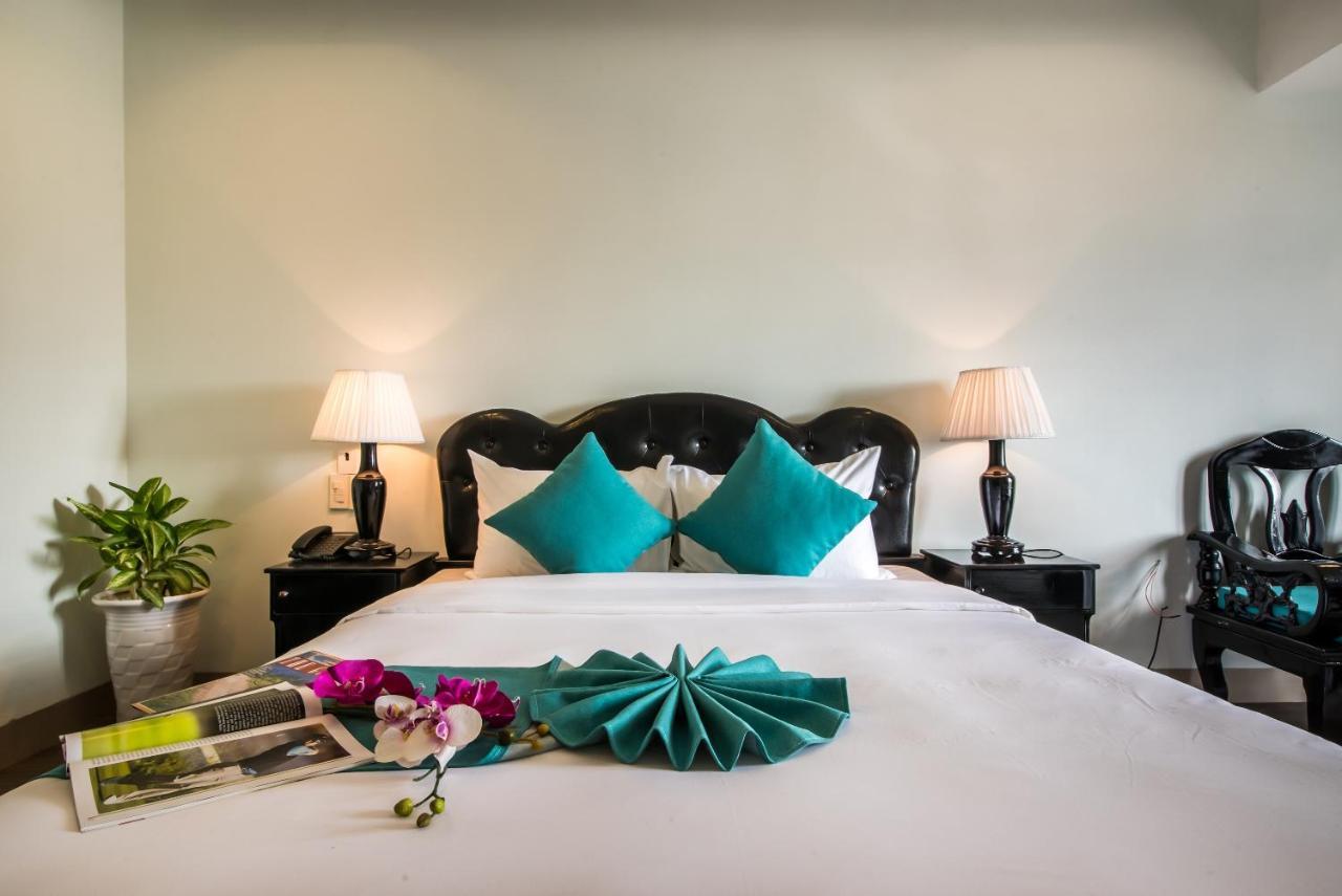 The Sunriver Boutique Hue