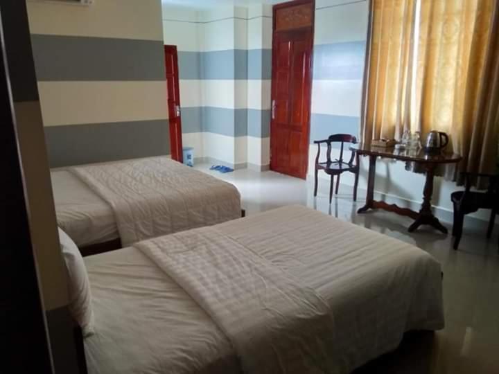 Khách sạn Long Tỵ Ca Mau