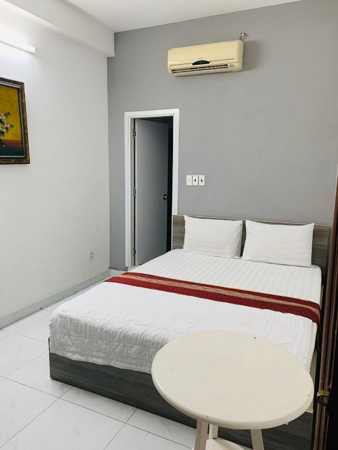 Hotel Th Airport 2*