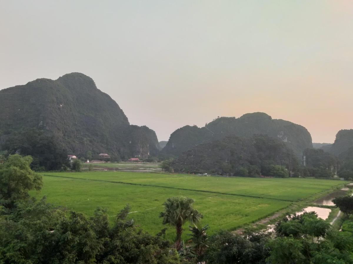 Hang Mua Hotel Ninh Binh
