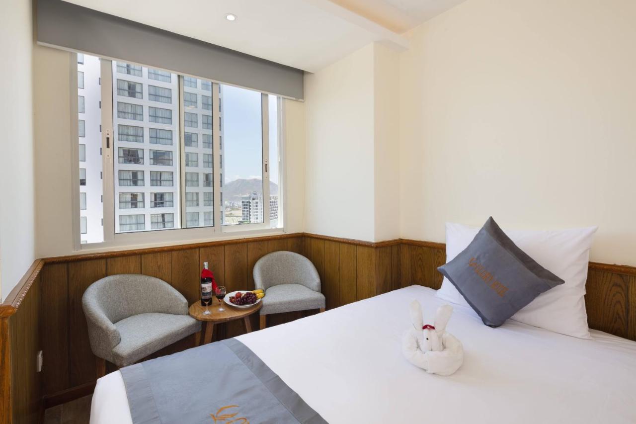 Hotel Glory 3*