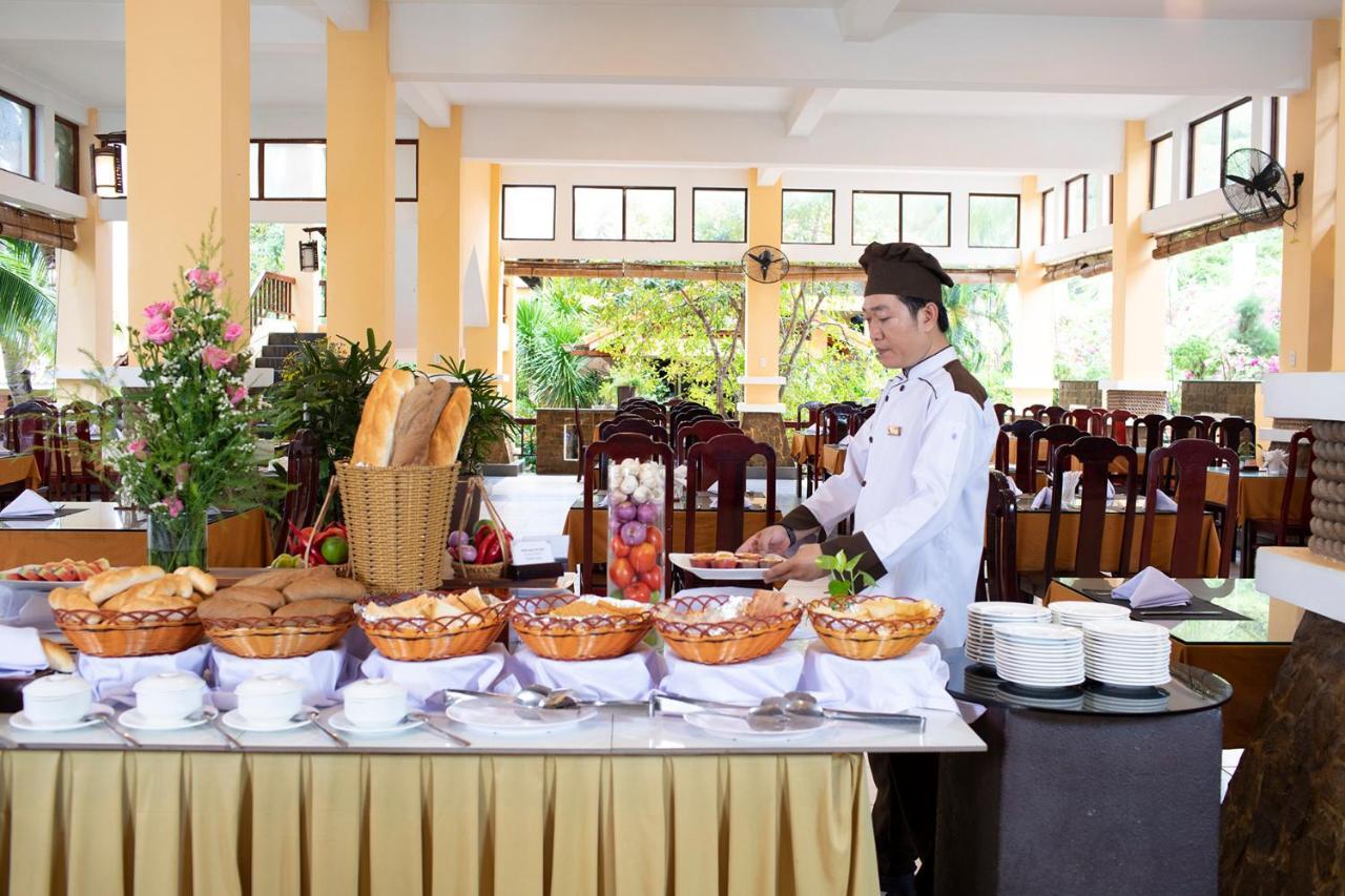 Hon Rom Central Beach Resort Mui Ne