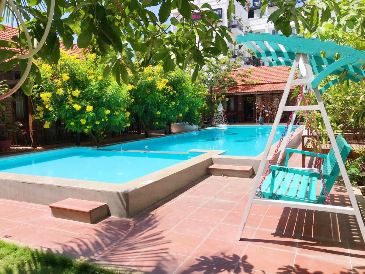 MAY Bungalow 2*