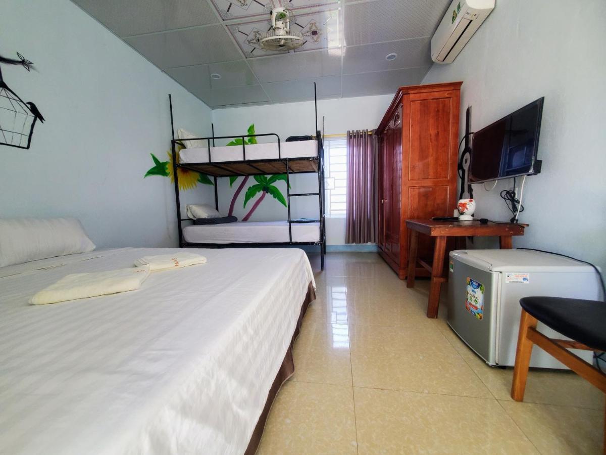 Hostel Sunflower Nhat Le
