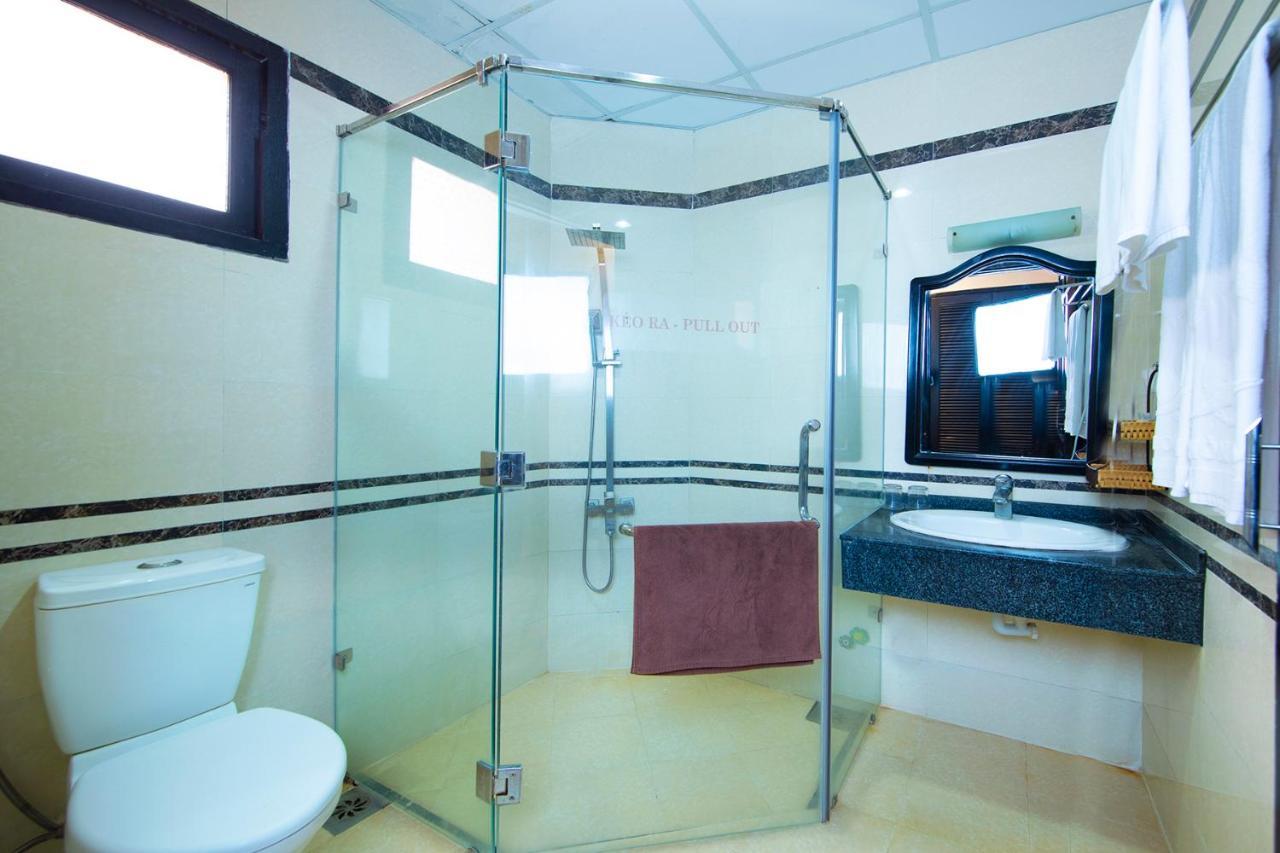Hon Rom Central Beach Resort 3* Mui Ne