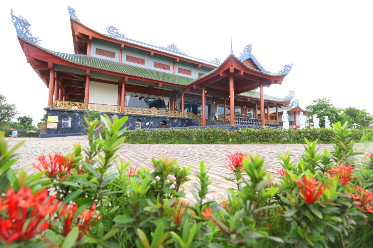 Huubang Khu nghỉ mát Kim Son