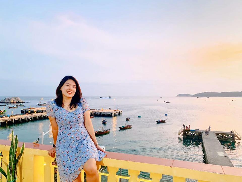 Sunbay Cu Lao Cham * Tân Hiệ
