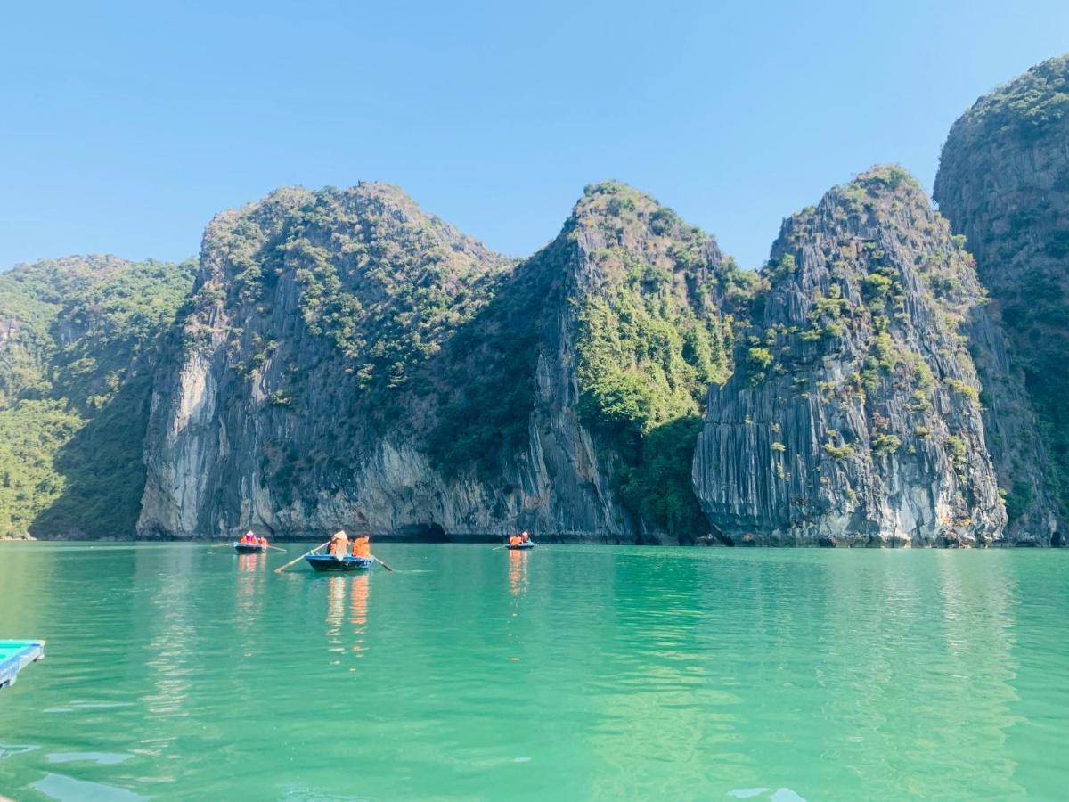 Angela House Halong