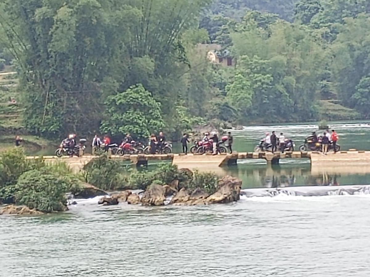 Lan's Thac Ban Gioc Waterfalls