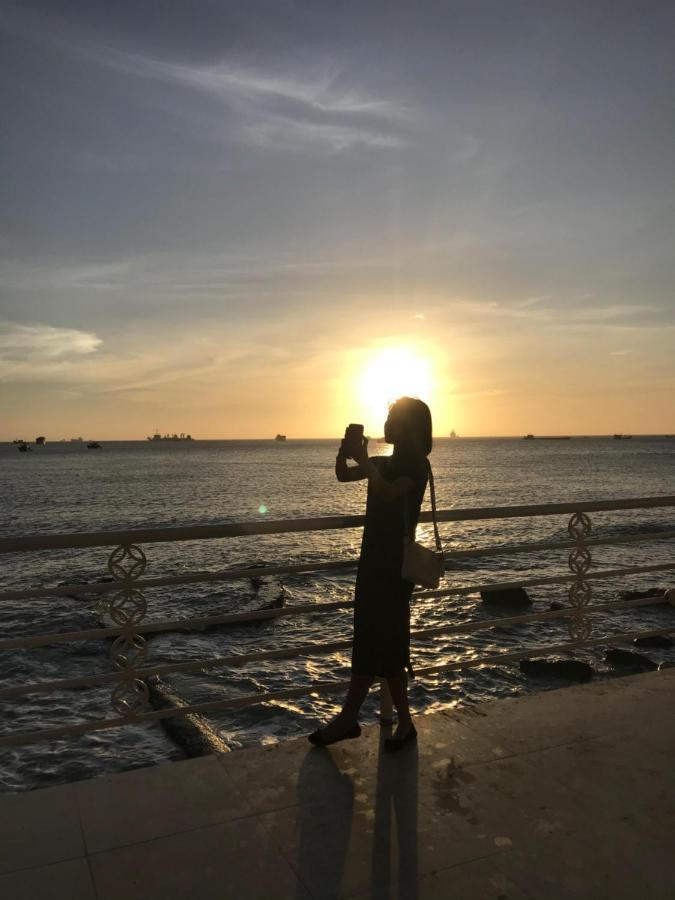 Nancy Sea View 2