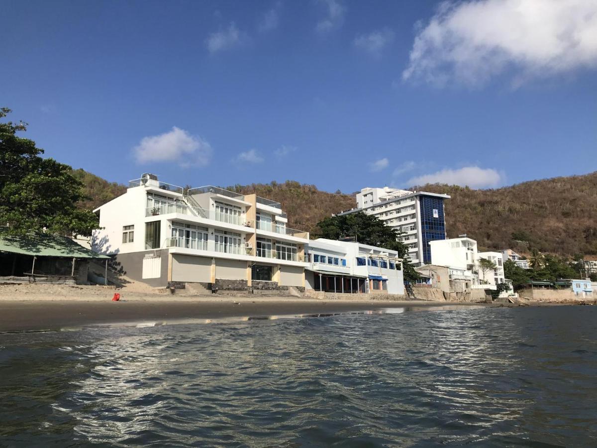 Nancy Vung Tau
